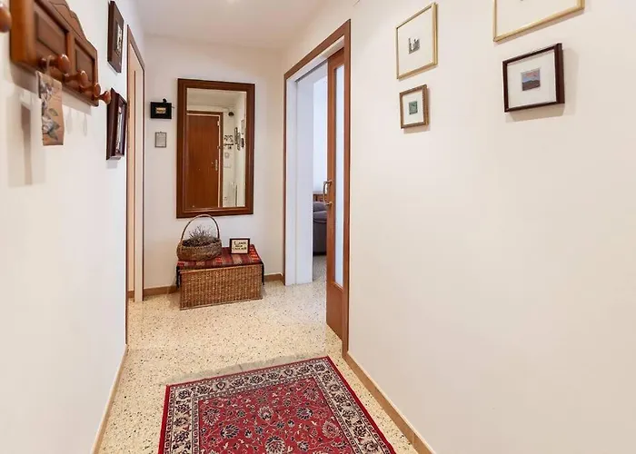 Niu D'oreneta شقة كانيه دي مار
